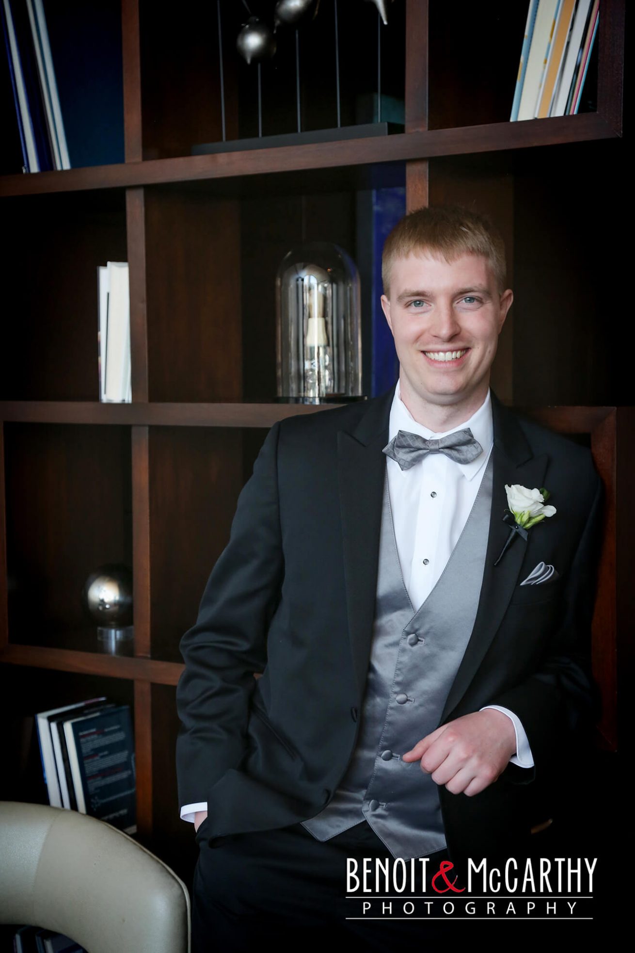 Groom in Library at Marriott Long Wharf